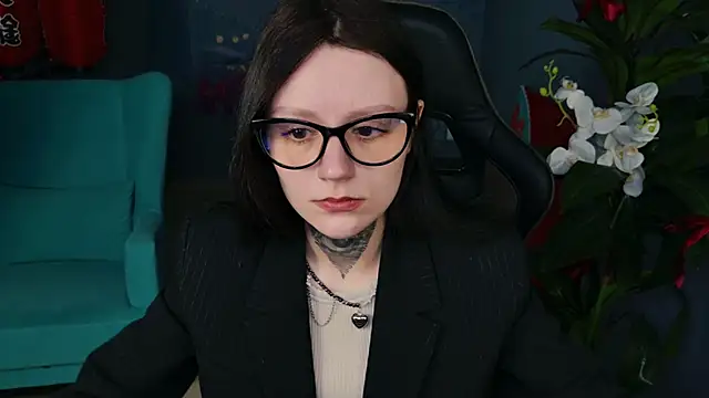 VeliraBraitberg online show from 04-05-26, 09:16