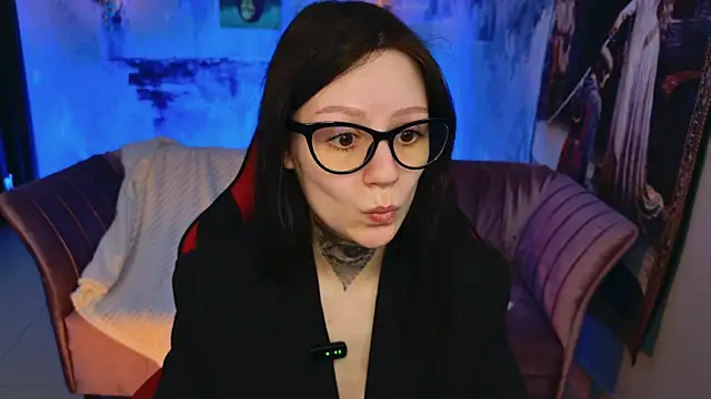 VeliraBraitberg online show from 04-19-26, 12:06