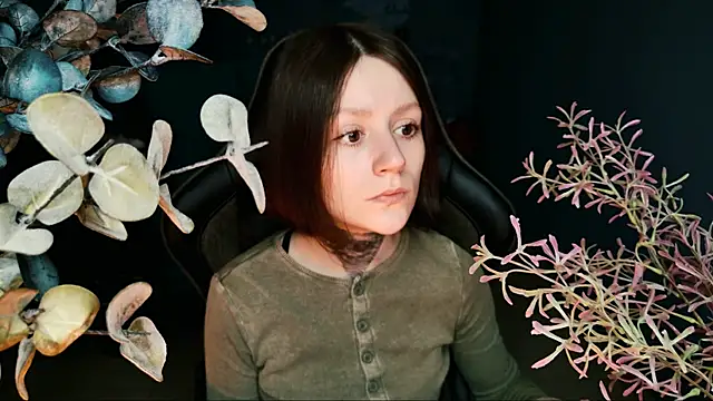 Snapshot of VeliraBraitberg chatting on 03-14-25, 08:10 VeliraBraitberg online show from 03-14-25, 08:10