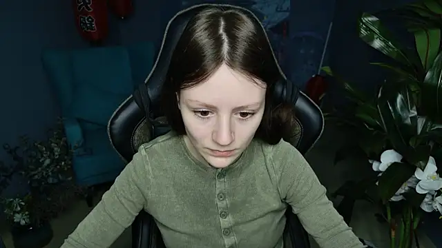 Snapshot of VeliraBraitberg chatting on 03-05-25, 05:07 VeliraBraitberg online show from 03-05-25, 05:07