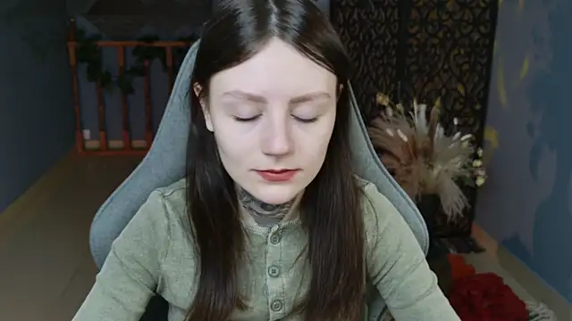 Snapshot of VeliraBraitberg chatting on 02-05-25, 11:12 VeliraBraitberg online show from 02-05-25, 11:12