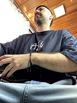 ADONIS ART01 online show from 01-08-26, 02:23