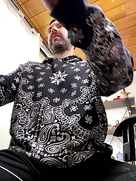 ADONIS ART01 online show from 01-14-26, 01:26