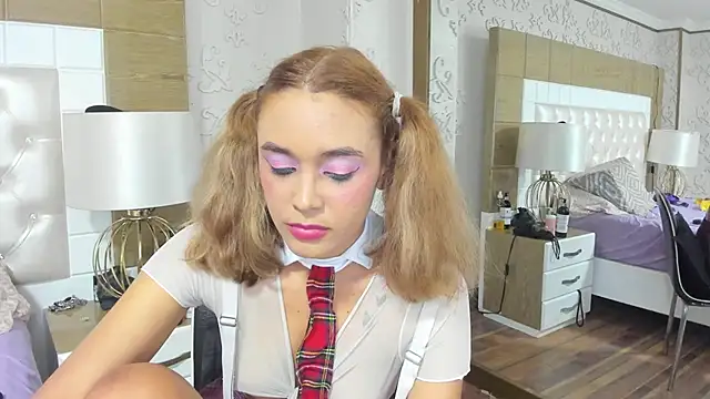 TaraaHot online show from 04-16-26, 02:12