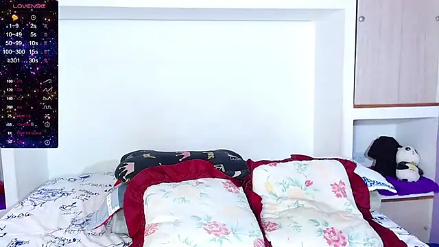 Snapshot of natalia_hornyxx chatting on 02-28-25, 09:01 natalia hornyxx online show from 02-28-25, 09:01