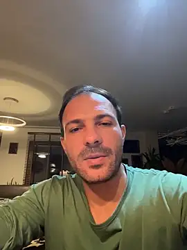 Adventurehotman online show from 11-05-25, 02:58