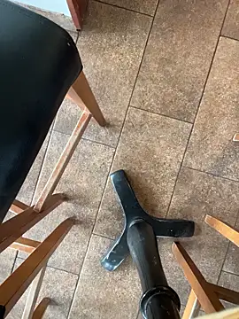 Adventurehotman online show from 11-04-25, 01:59