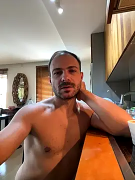 Adventurehotman online show from 10-03-25, 09:22