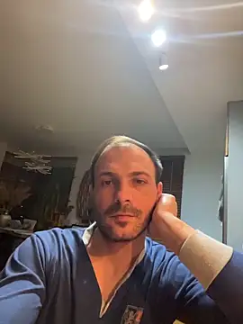 Adventurehotman online show from 03-10-26, 12:03