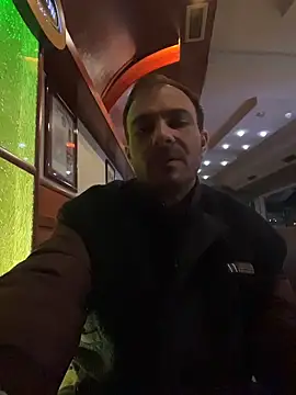 Adventurehotman online show from 03-11-26, 08:03