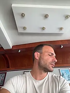 Adventurehotman online show from 06-26-26, 12:11