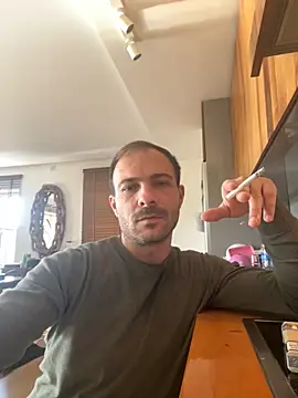 Adventurehotman online show from 10-28-25, 01:21