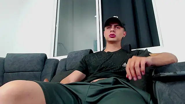 Stiven CL online show from 10-02-25, 03:10