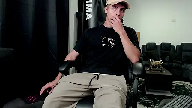 Stiven CL online show from 11-24-25, 07:08