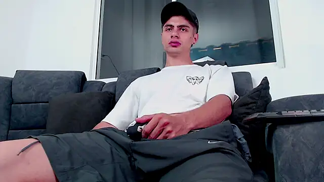 Stiven CL online show from 09-20-25, 04:56