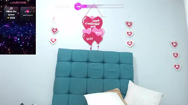 SofiaSexy  online show from 02-18-25, 05:53