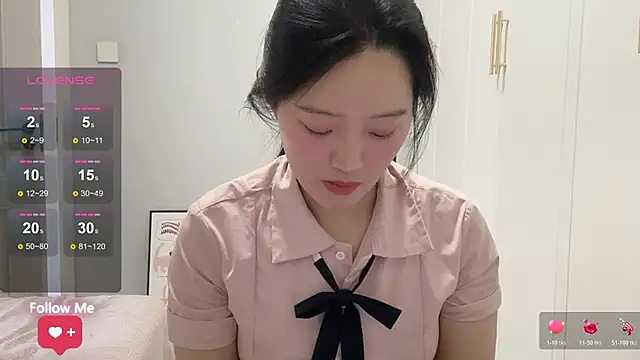 rose-u online show from 12-16-25, 01:43