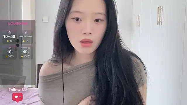 Snapshot of rose-u chatting on 03-31-26, 01:18 rose-u online show from 03-31-26, 01:18