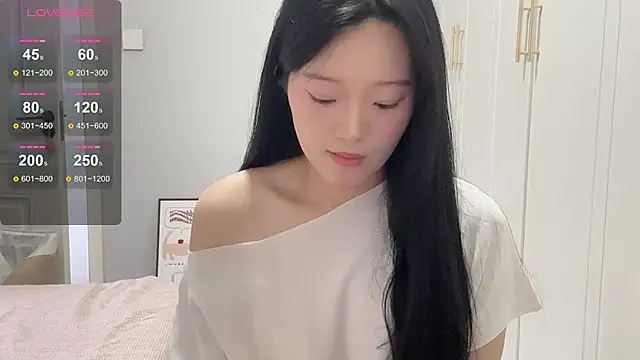 rose-u online show from 09-28-25, 02:07