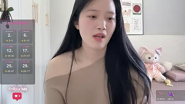Snapshot of rose-u chatting on 05-09-26, 01:09 rose-u online show from 05-09-26, 01:09