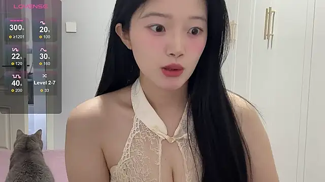 rose-u online show from 10-04-25, 02:13