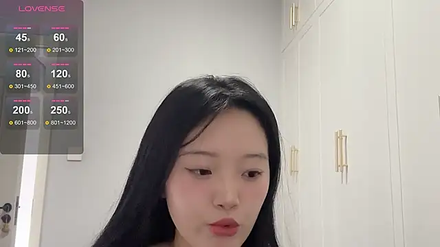 rose-u online show from 10-03-25, 02:04