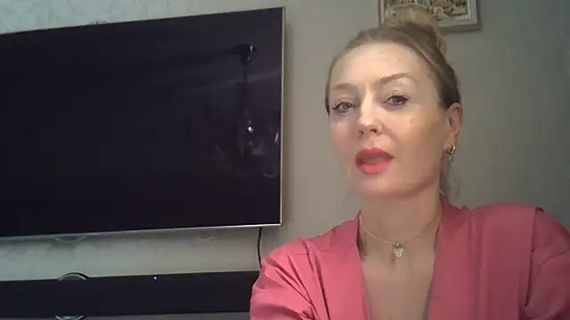 ZarinaSwift online show from 07-27-26, 10:11