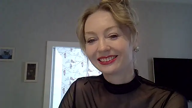 ZarinaSwift online show from 04-15-26, 04:51