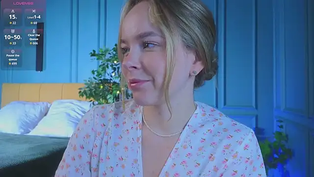 milly shy online show from 10-02-25, 07:01