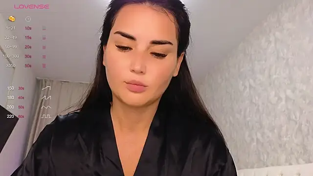 LaraSkinny online show from 10-21-25, 02:33
