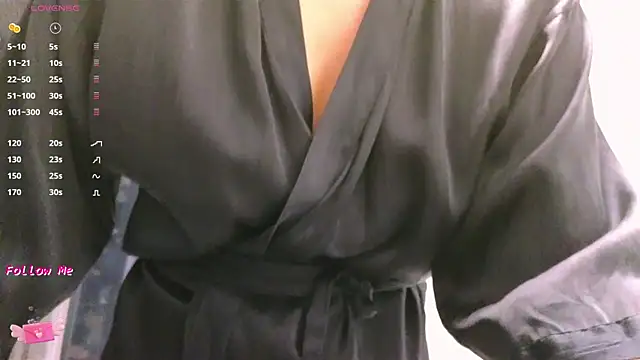 LaraSkinny online show from 06-10-26, 01:01