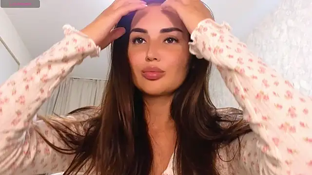 LaraSkinny online show from 10-02-25, 01:25