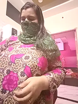 RESHMA 21 online show from 01-31-25, 08:33