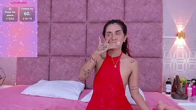 LiaVelez online show from 02-28-26, 01:44