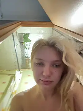 Snapshot of AmmyHot chatting on 07-19-26, 03:04 AmmyHot online show from 07-19-26, 03:04