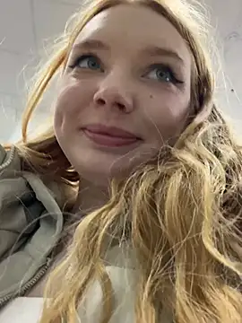 AmmyHot online show from 03-13-25, 07:31