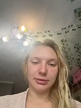 Snapshot of AmmyHot chatting on 06-21-26, 03:56 AmmyHot online show from 06-21-26, 03:56