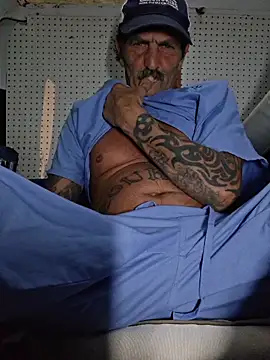 Hotbodyscottie online show from 03-23-26, 12:22