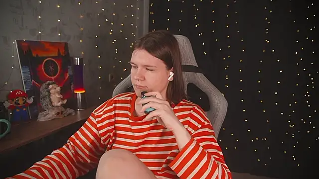 cuteamberlyyy online show from 03-27-26, 04:54