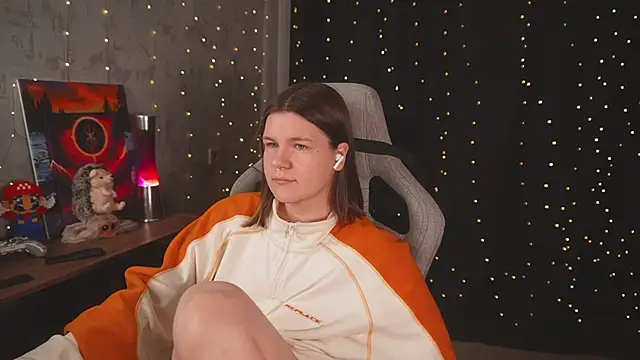 cuteamberlyyy online show from 04-18-26, 01:19