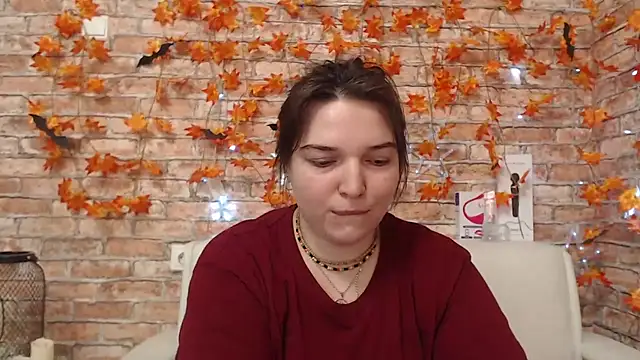 Amelia Kiss  online show from 11-05-25, 12:47