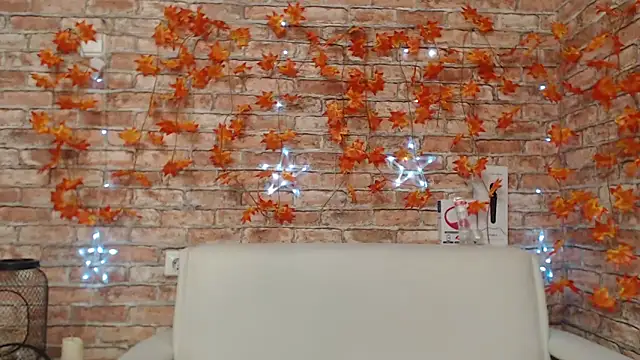 Amelia Kiss  online show from 11-21-25, 12:53