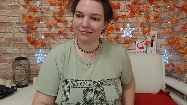 Amelia Kiss  online show from 11-27-25, 12:33