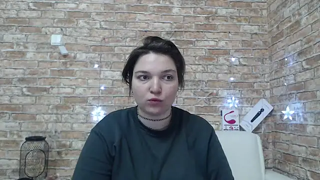 Amelia Kiss  online show from 02-20-26, 01:02