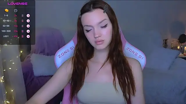 Snapshot of bettyellis chatting on 12-04-24, 02:47 bettyellis online show from 12-04-24, 02:47