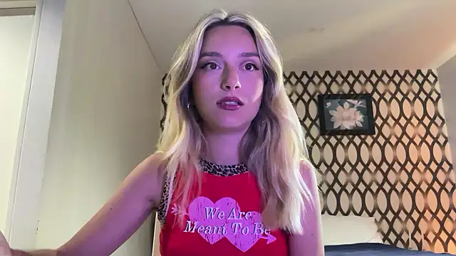 SirenaBelle online show from 03-16-25, 09:38