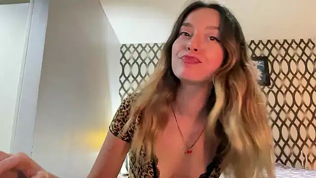 SirenaBelle online show from 02-25-25, 12:27