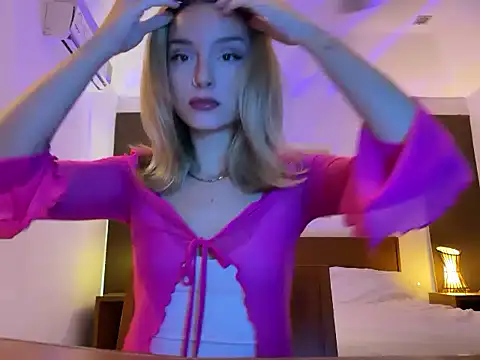 SirenaBelle online show from 09-26-25, 11:55