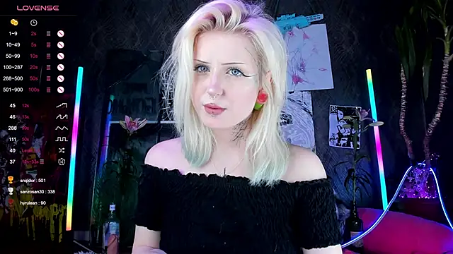 little grinch666 online show from 03-03-25, 11:03