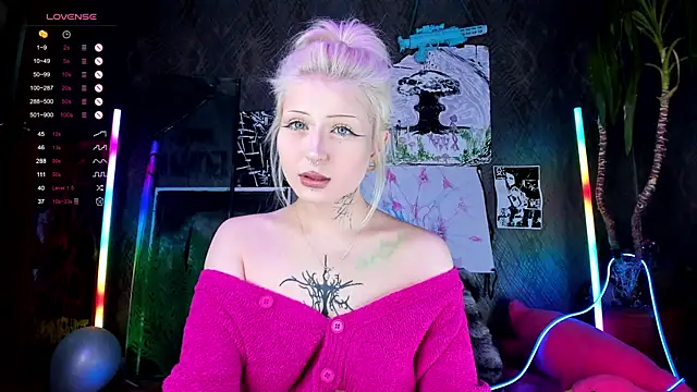 little grinch666 online show from 02-16-25, 09:27